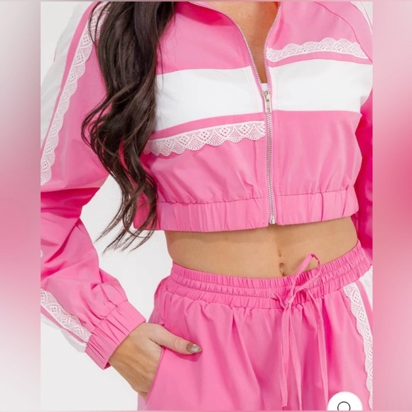 Hot & Delicious Pink/White Jogging Suit (SET)Crop Top/Wide Leg - Picture 3 of 3